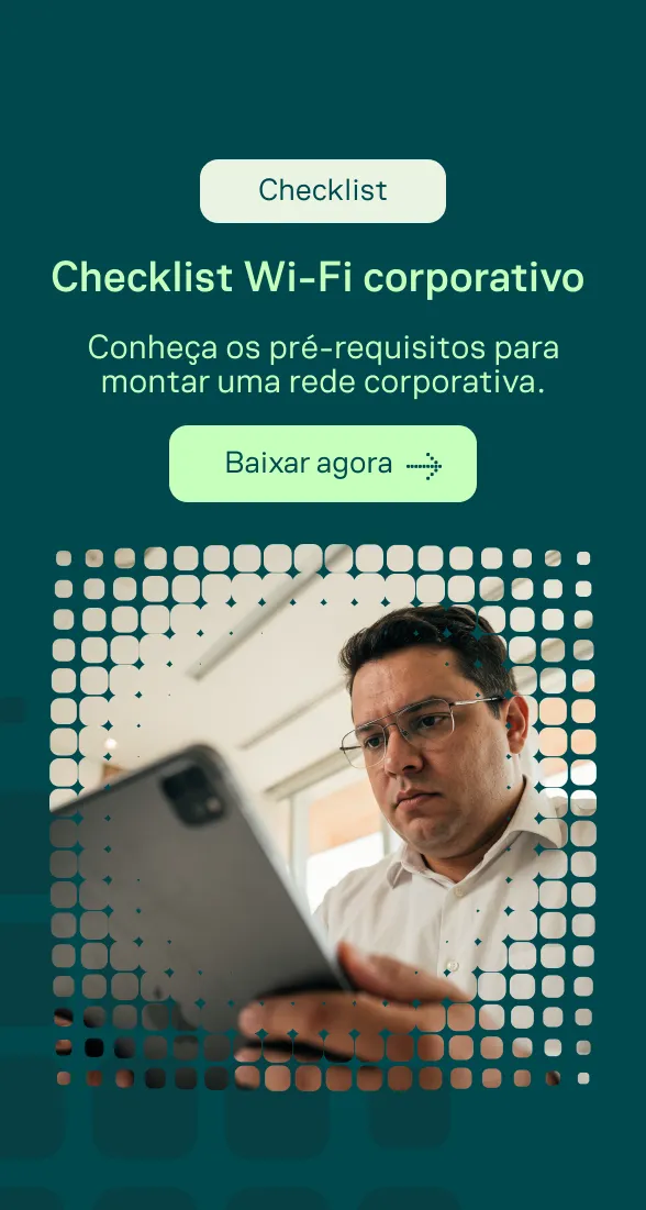 Homem sorrindo ao lado de um smartphone exibindo o app WiFeed com mensagens e opções de login, em fundo verde com padrão de pontos e quadrados.