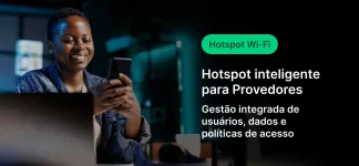 Imagem mostra uma mulher usando smartphone em ambiente de trabalho à noite com publicidade de hotspot Wi-Fi inteligente para provedores de internet.