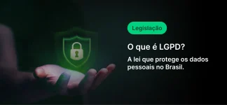 Ilustração representando proteção de dados pessoais no Brasil sob a lei LGPD, com escudo de segurança e uma mão segurando um dispositivo eletrônico.
